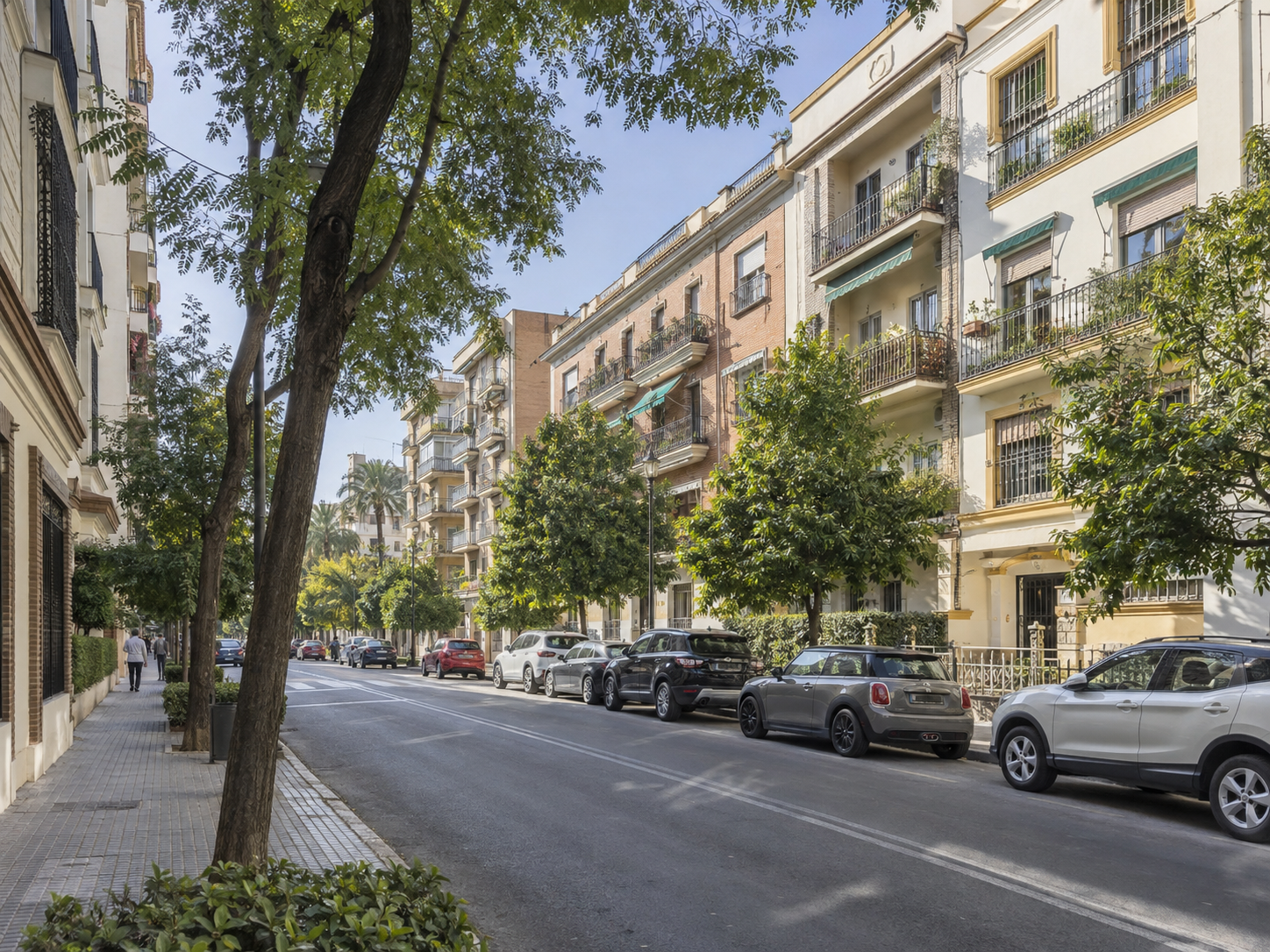 Bloques de viviendas en el barrio de Los Remedios, Sevilla